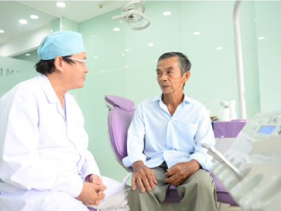 Dời thần kinh hàm dưới kết hợp cấy ghép implant đồng thời Dời thần kinh hàm dưới kết hợp cấy ghép implant đồng thời