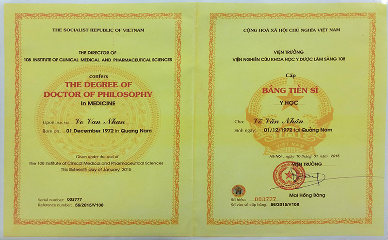 Năm 2015: Bảo vệ thành công luận án tiến sĩ Năm 2015: Bảo vệ thành công luận án tiến sĩ